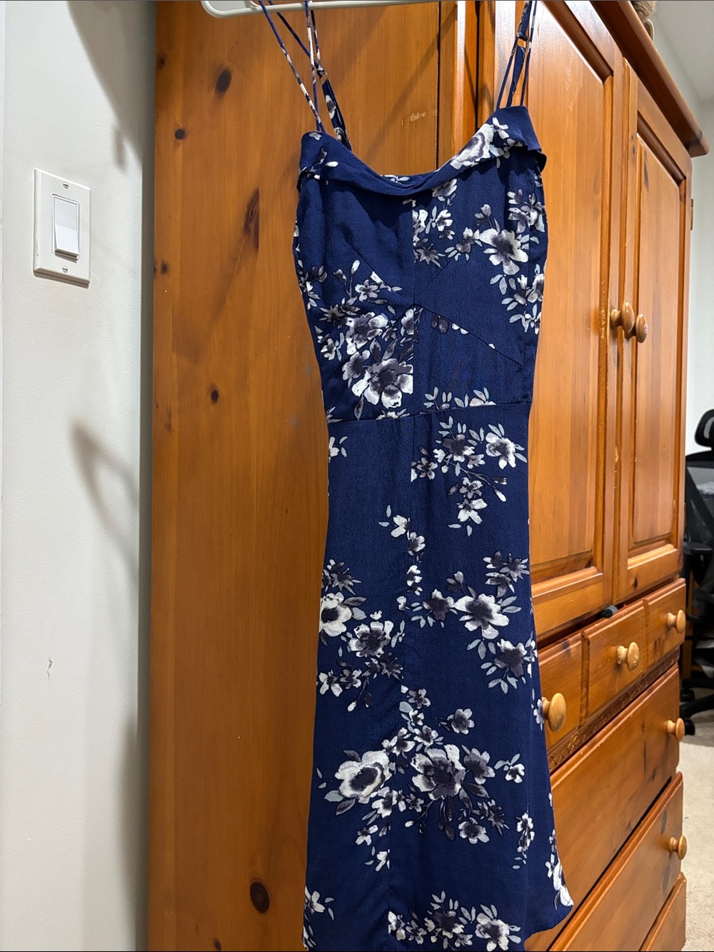 Kimchi Blue Navy Blue Floral Midi Dress